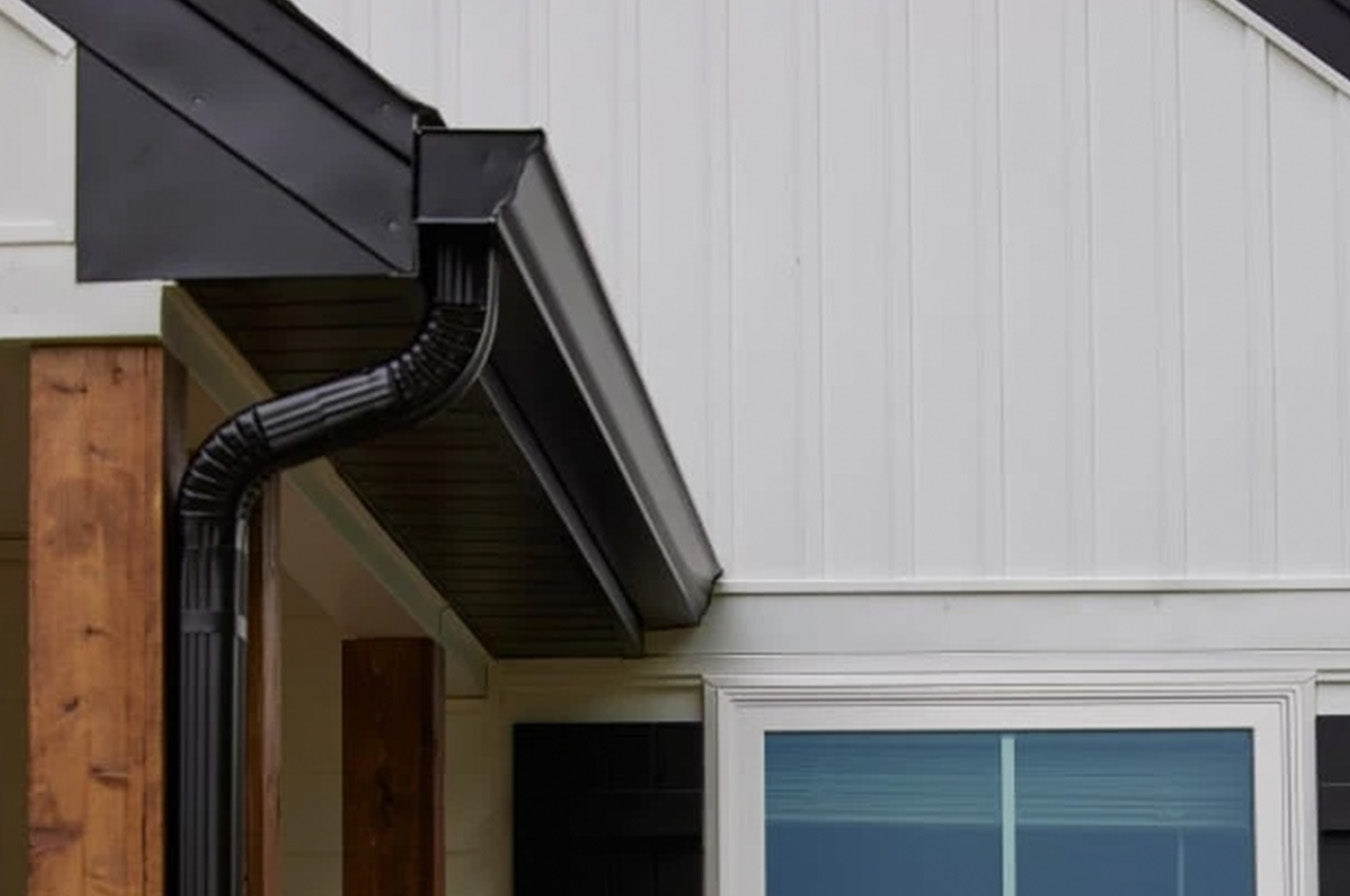 Gutters by Mastic installed by Great Lakes Home Remodeling home in Toledo, Ohio
