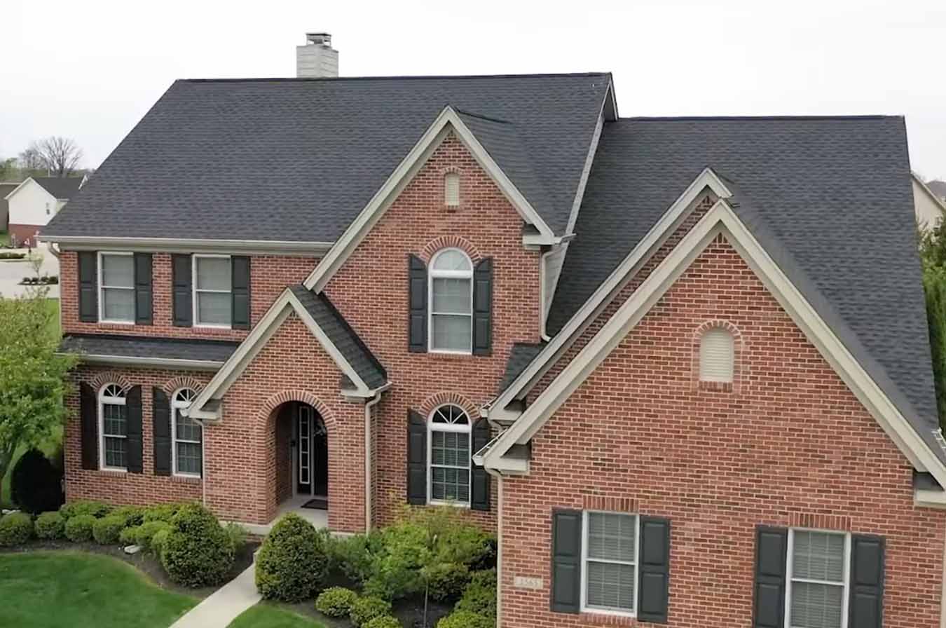 House in Detroit, Michigan remodeled using Owens Corning, GAF and Ply Gem by Mastic products