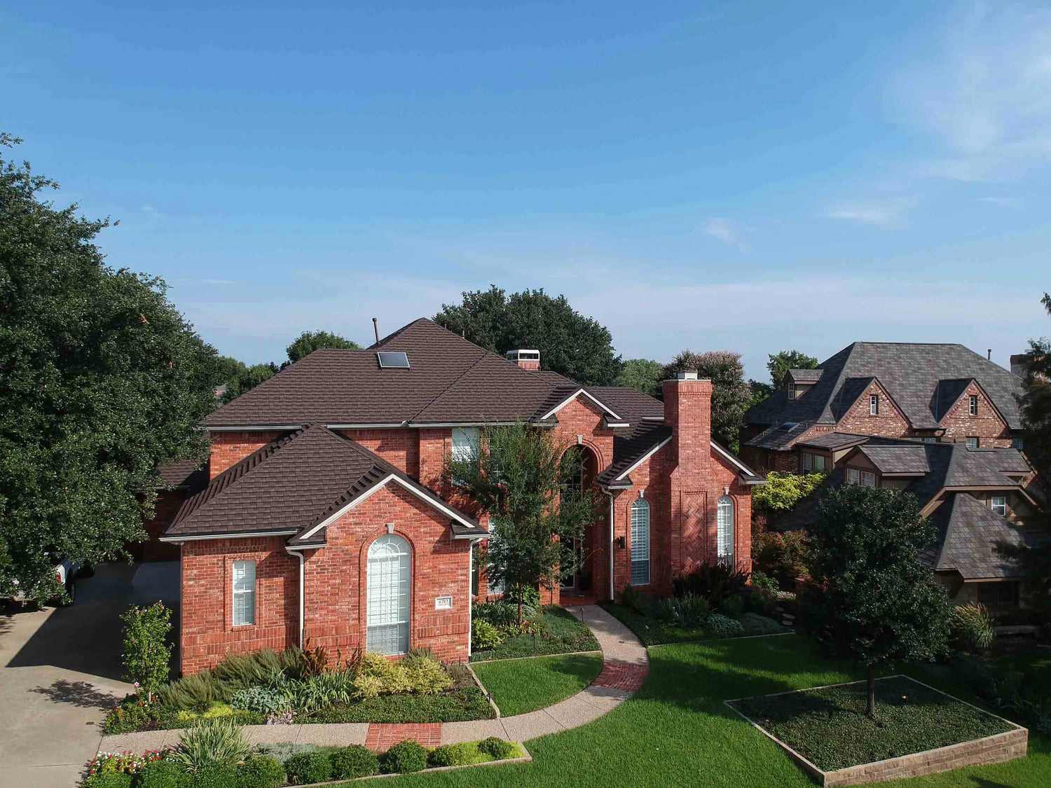 Toledo, Ohio home with Tilcor stone coated metal roof